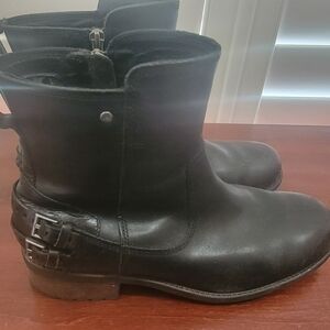 UGG Women's Black Leather Boots